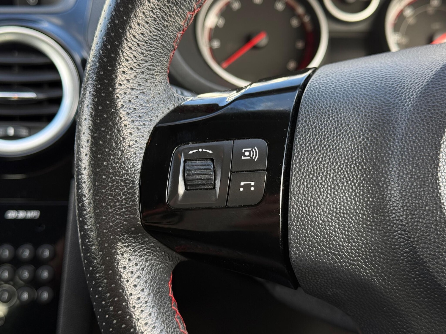 Used Vauxhall Corsa 2013 for sale - 77898578: Photo 22