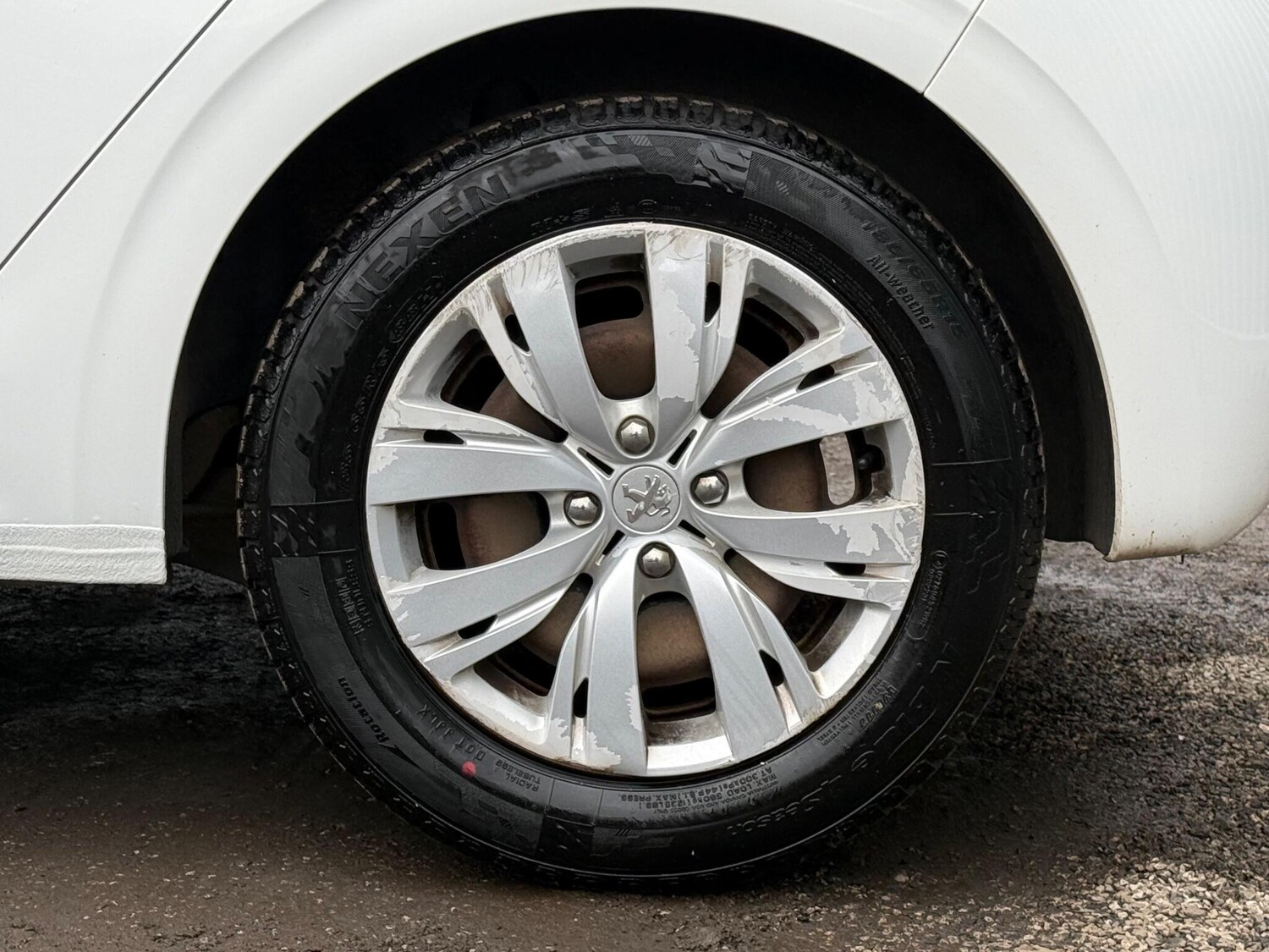 Used Peugeot 208 for sale - 77598404: Photo 33