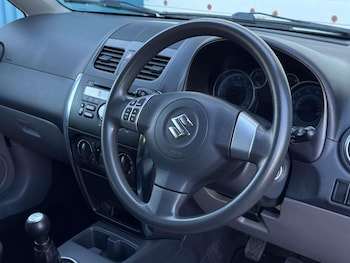 Used Suzuki SX4 2013 for sale - 78830337: Photo