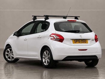 Used Peugeot 208 2015 for sale - 79187251: Photo