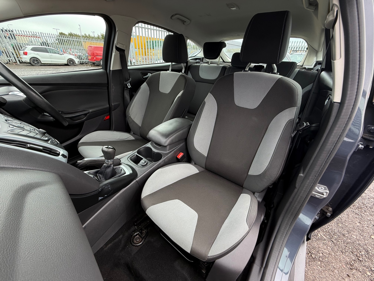 Used Ford Focus 2011 for sale - 76006539: Photo 14
