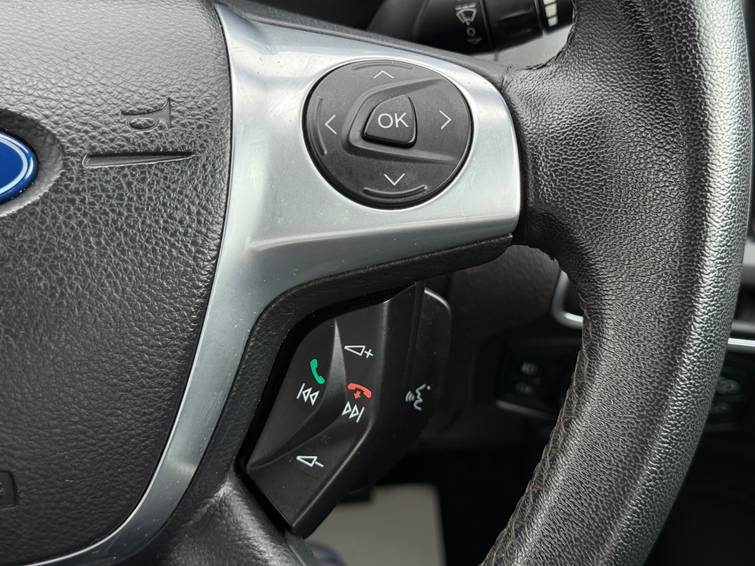 Used Ford Focus 2011 for sale - 76006539: Photo 24