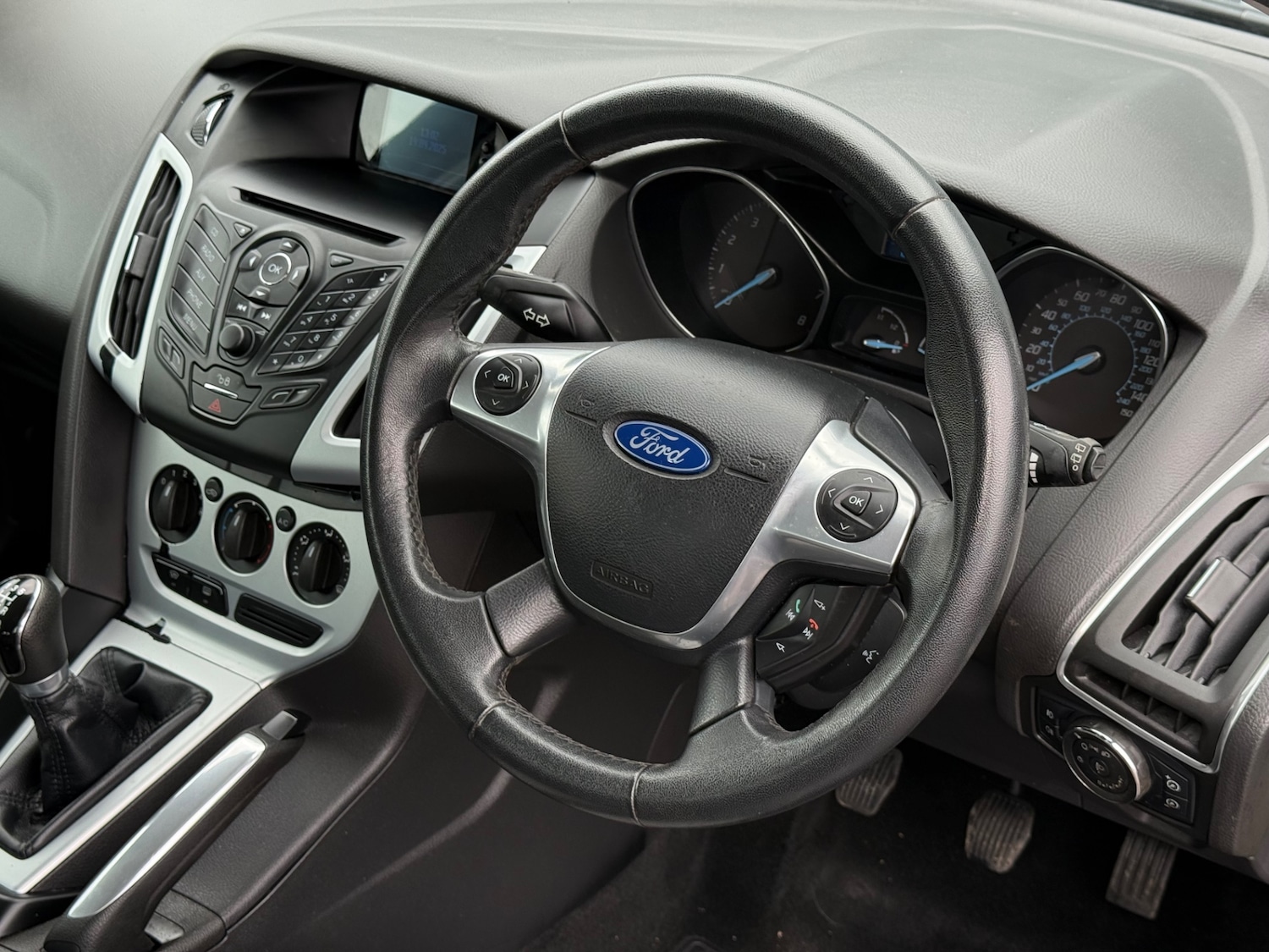 Used Ford Focus 2011 for sale - 76006539: Photo 3