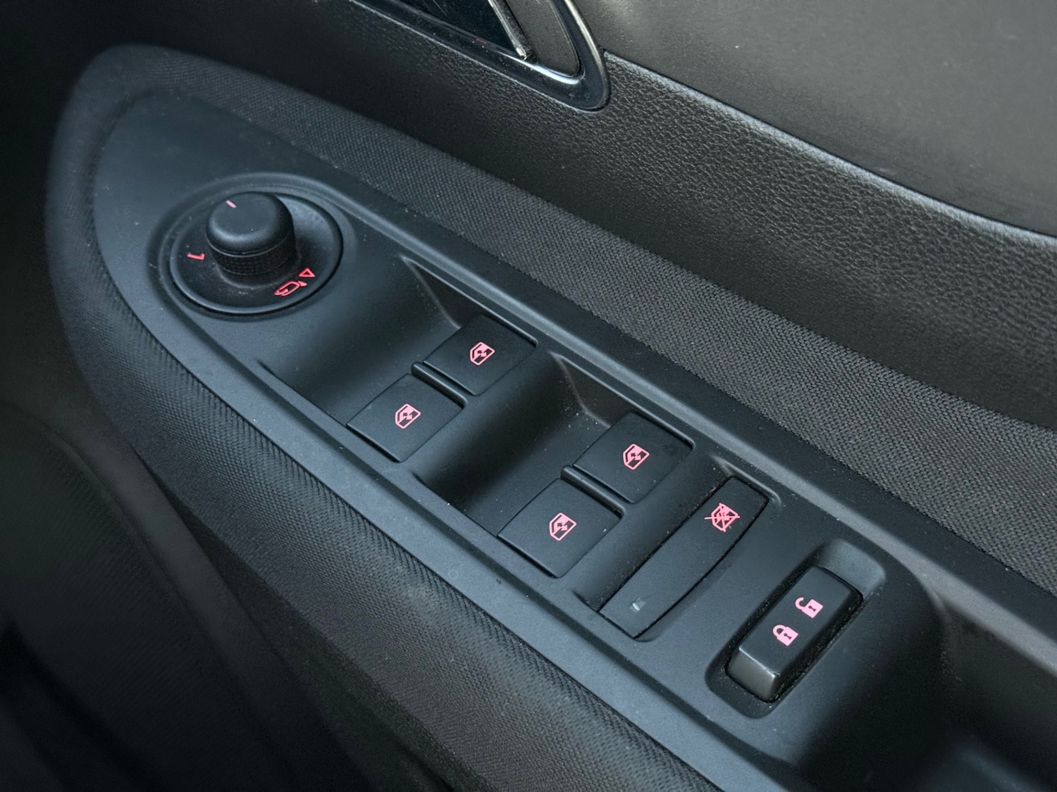 Used Vauxhall Mokka 2015 for sale - 76329637: Photo 26