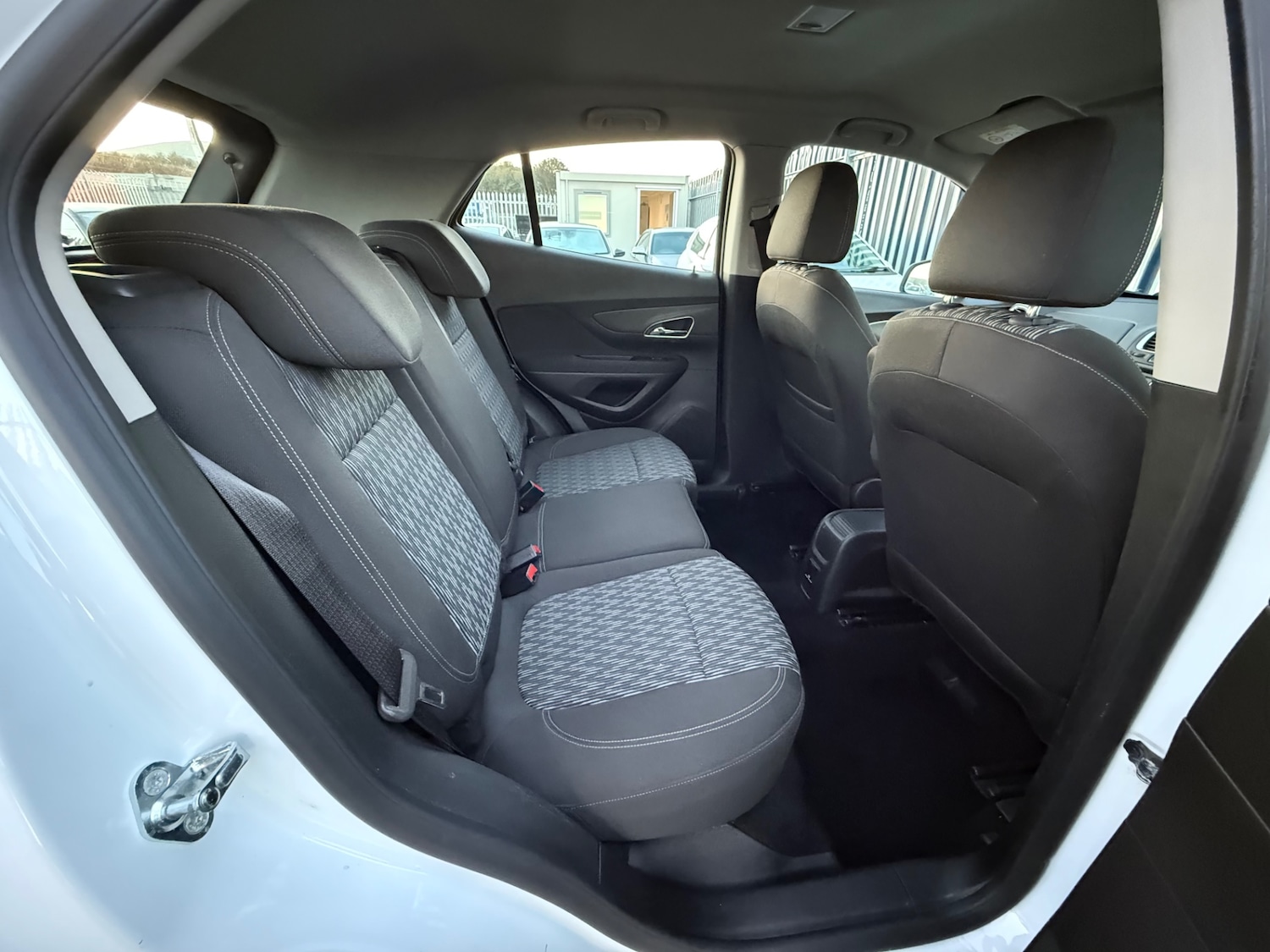 Used Vauxhall Mokka 2015 for sale - 76329637: Photo 34