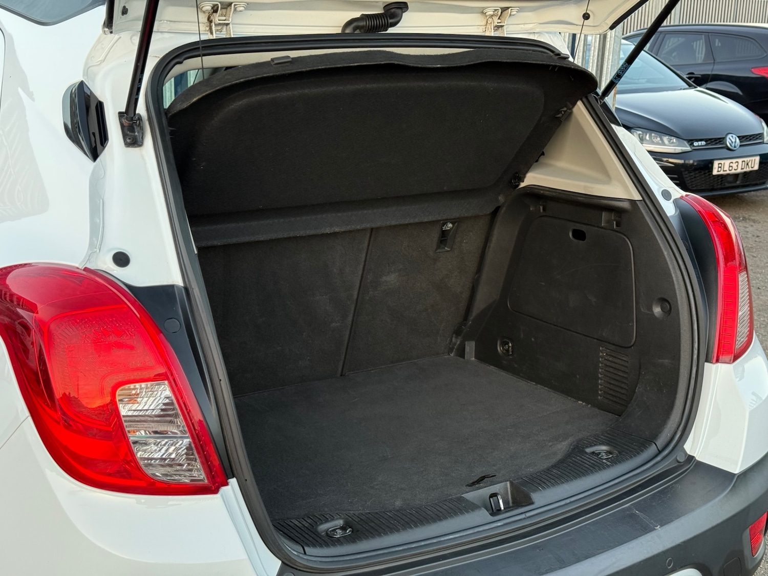 Used Vauxhall Mokka 2015 for sale - 76329637: Photo 35