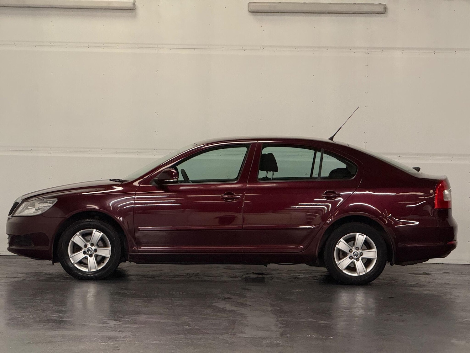 Used Skoda Octavia 2009 for sale - 77982242: Photo 9