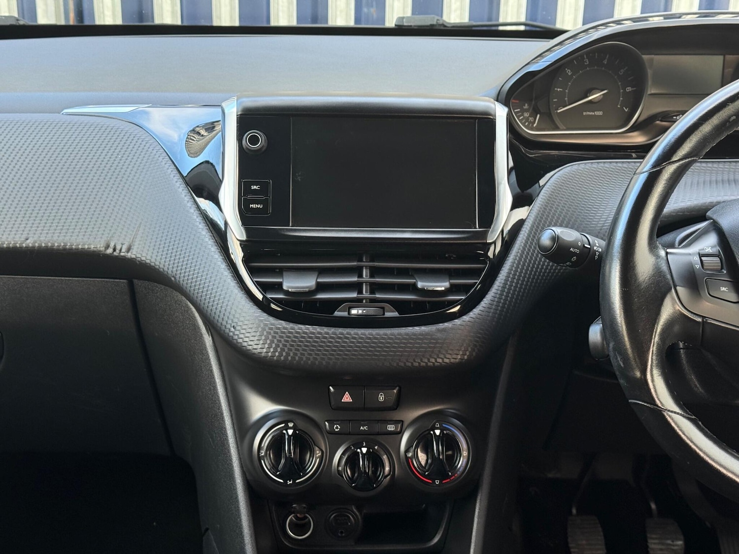 Used Peugeot 208 2016 for sale - 76681948: Photo 17