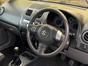 Used Suzuki SX4 2013 for sale - 78347965: Photo