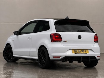 Used Volkswagen Polo 2016 for sale - 78609367: Photo