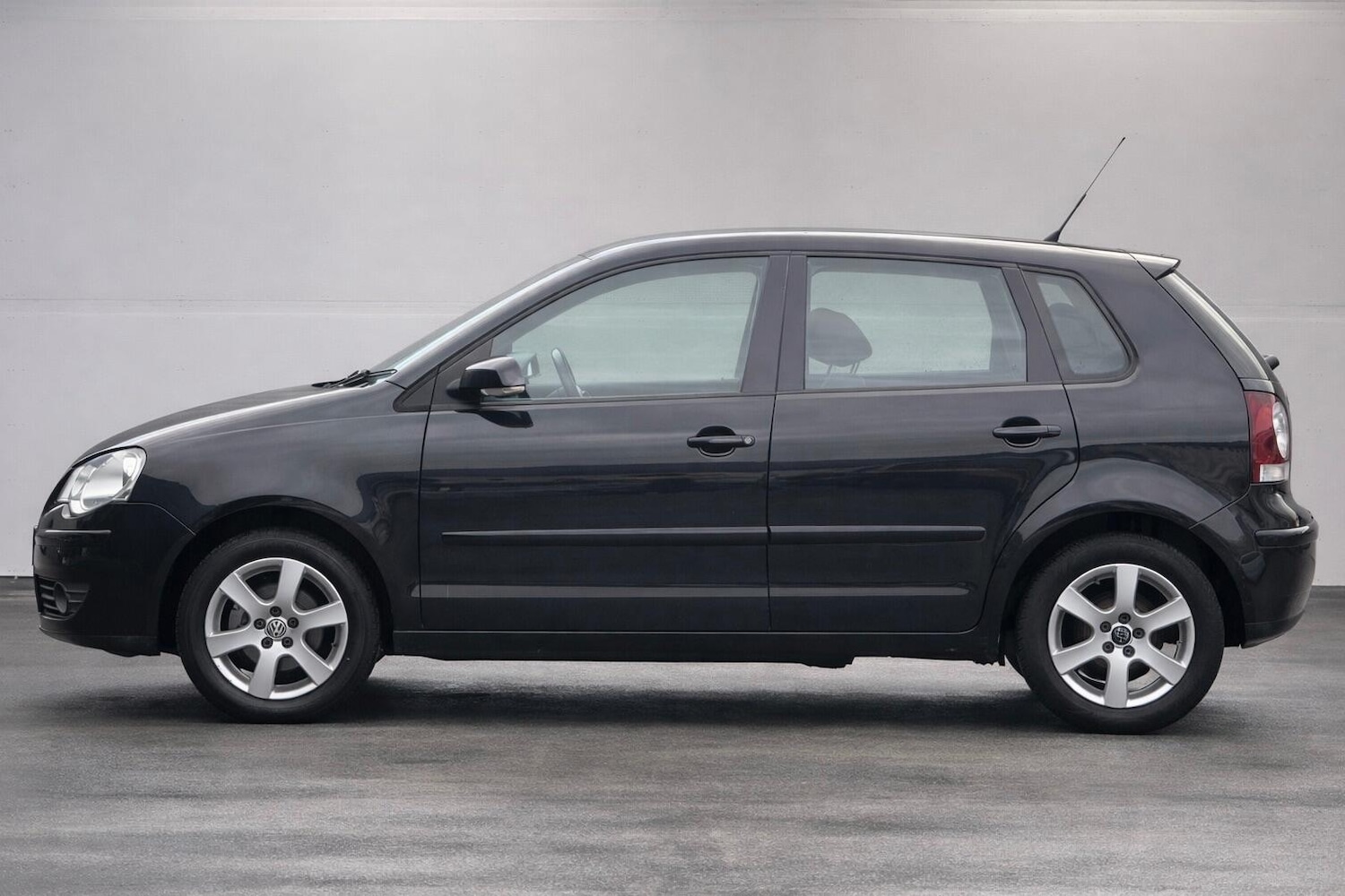 Used Volkswagen Polo 2009 for sale - 78204439: Photo 9