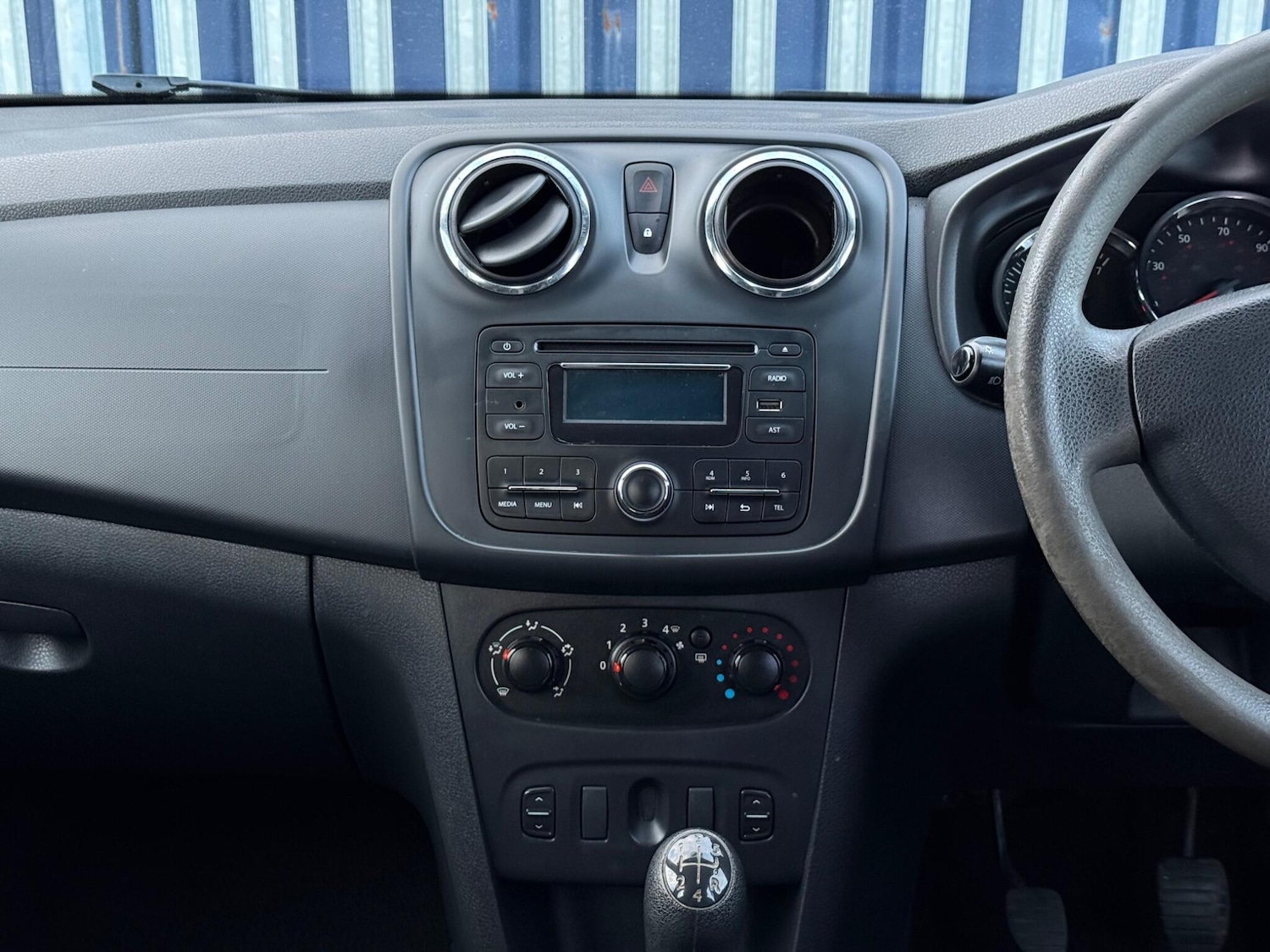 Used Dacia Sandero 2016 for sale - 77853691: Photo 17