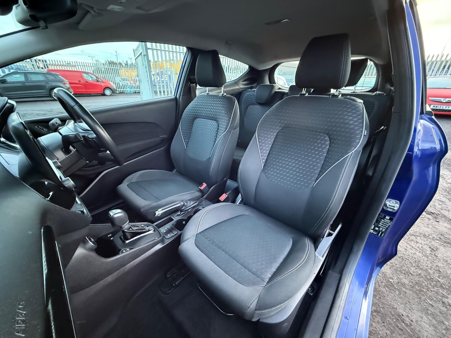 Used Ford Fiesta 2017 for sale - 77784162: Photo 11