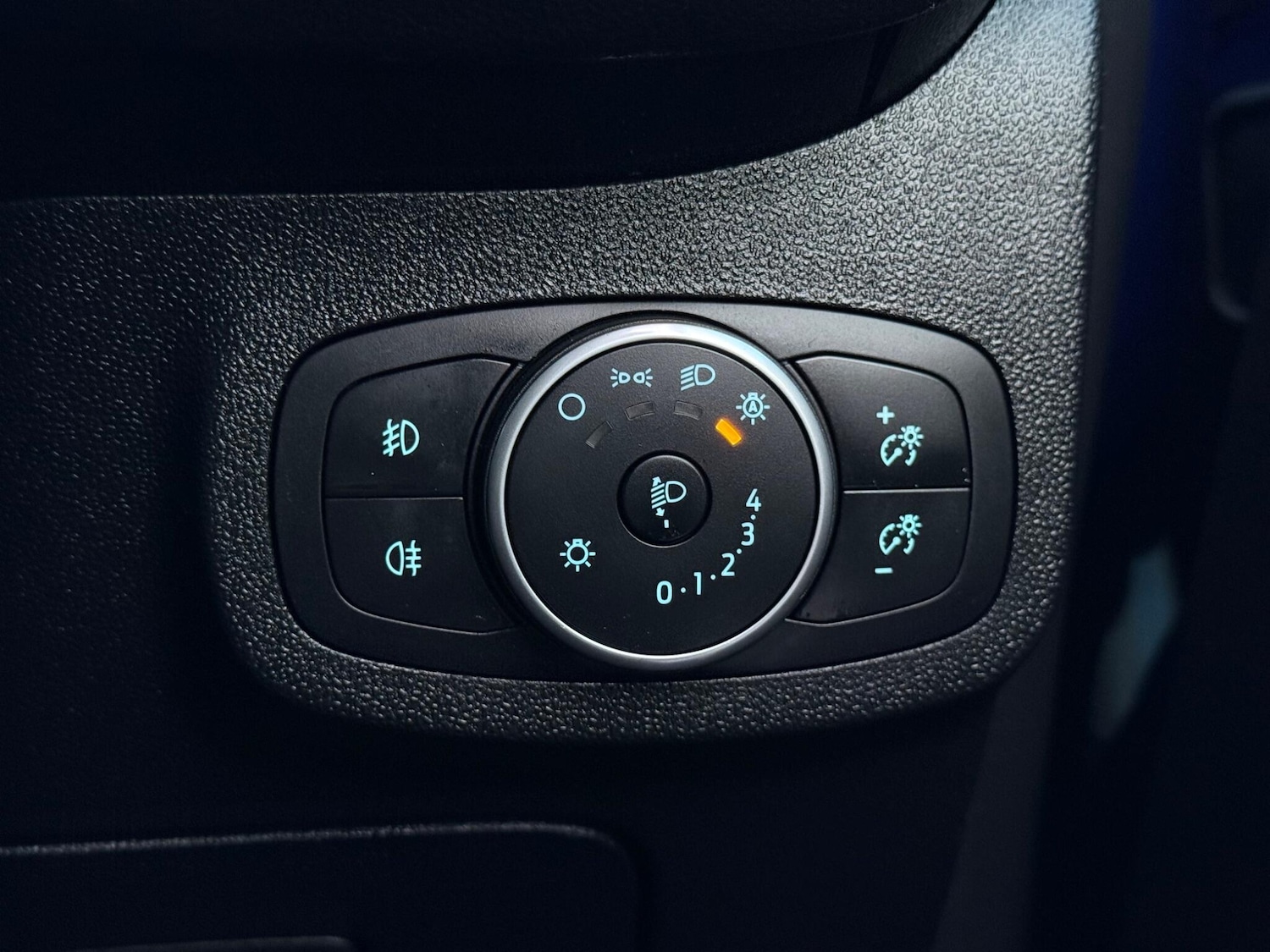 Used Ford Fiesta 2017 for sale - 77784162: Photo 23