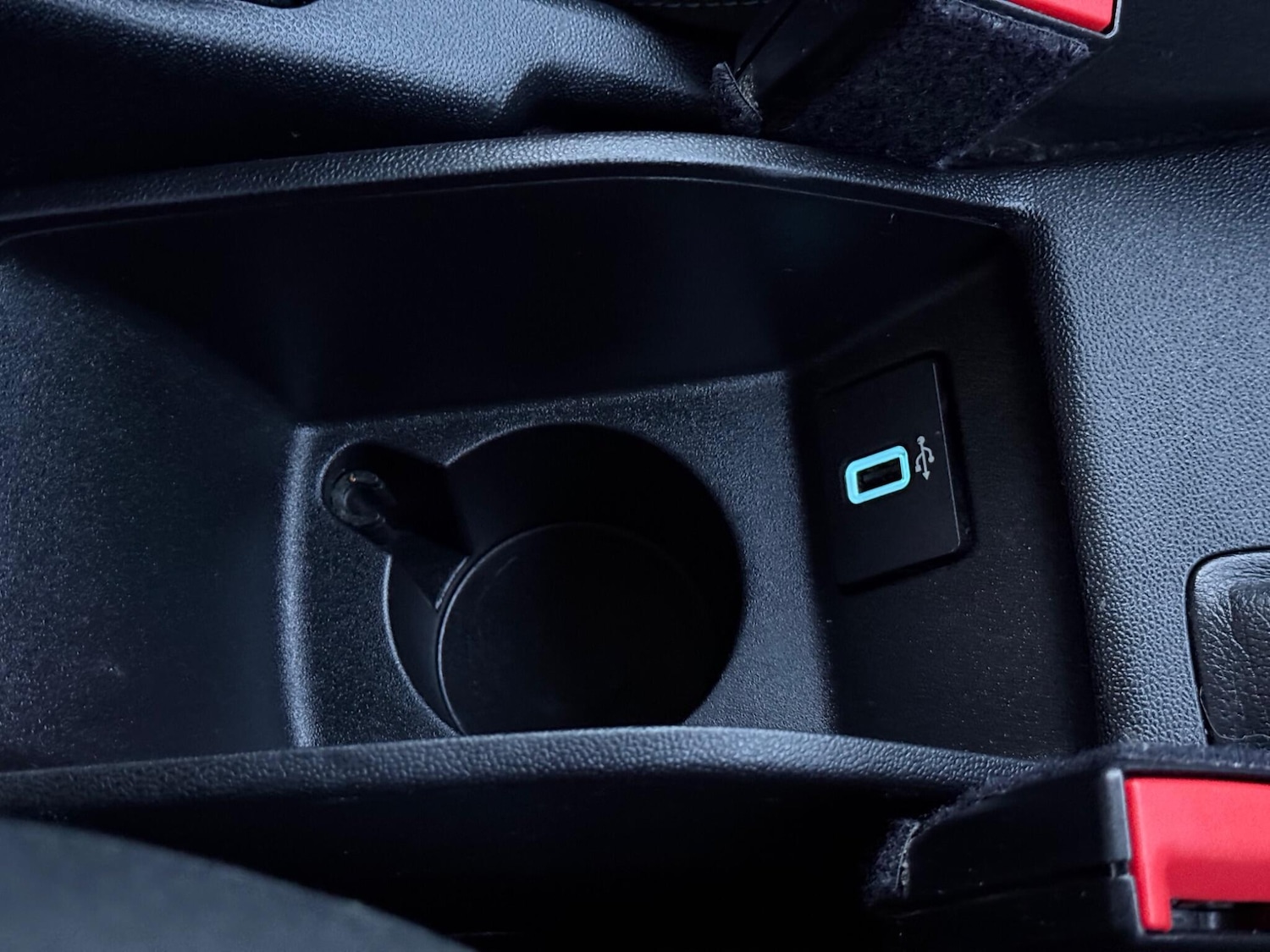 Used Ford Fiesta 2017 for sale - 77784162: Photo 27