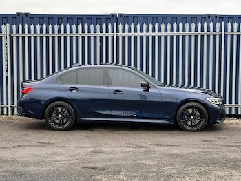 Used BMW 3 Series 2019 for sale - 77190782: Photo