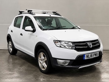 Used Dacia Sandero Stepway 2016 for sale - 78970997: Photo