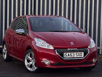 Used Peugeot 208 2013 for sale - 77020975: Photo