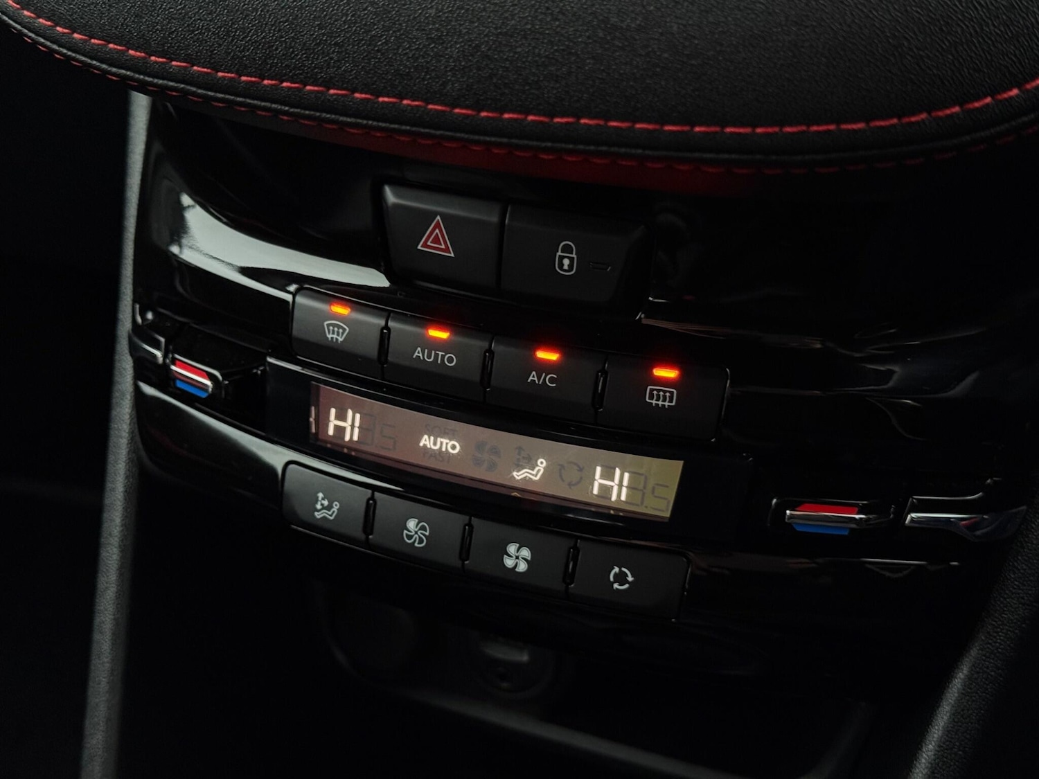 Used Peugeot 208 for sale - 77020975: Photo 20