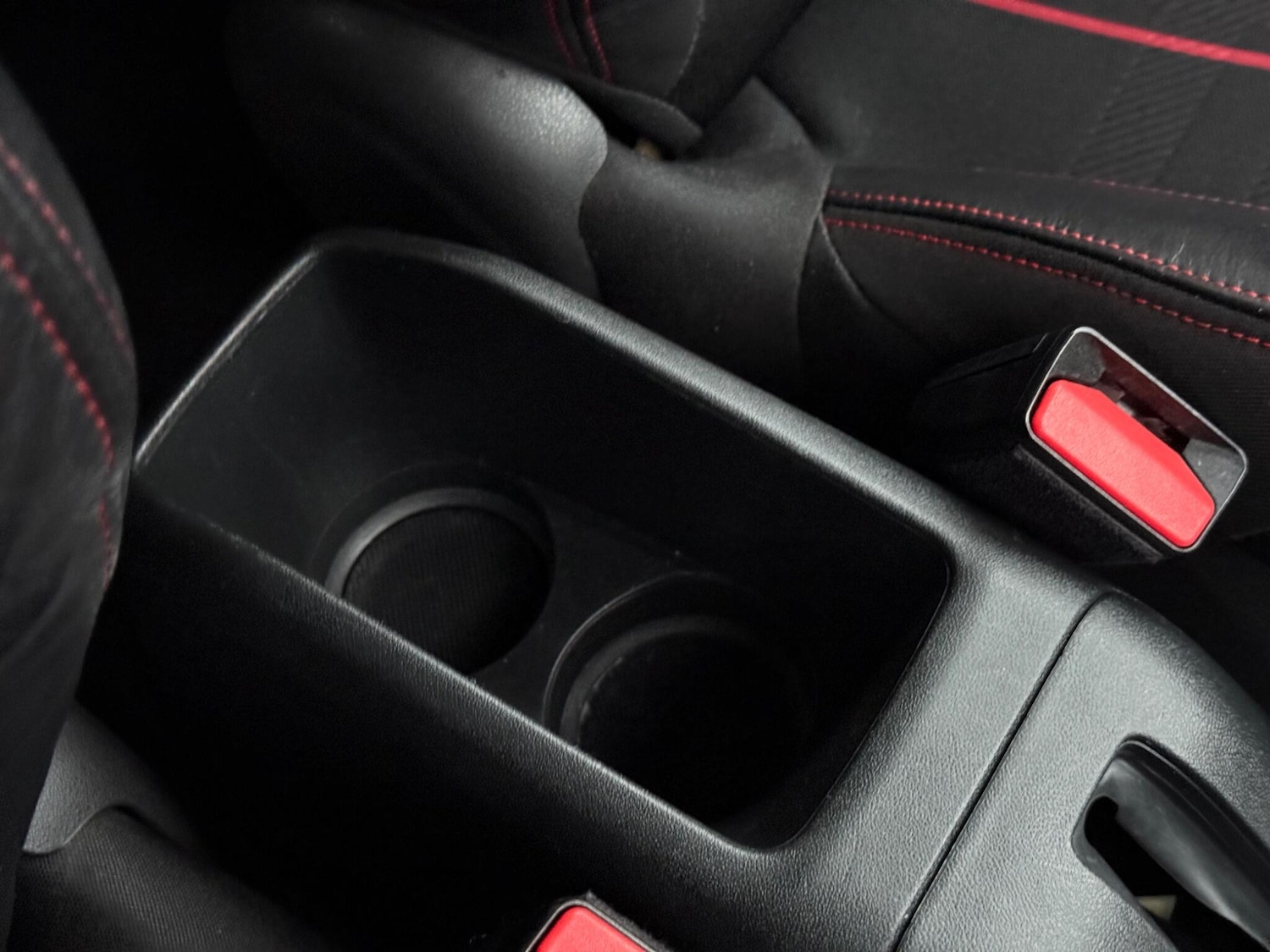 Used Peugeot 208 for sale - 77020975: Photo 31