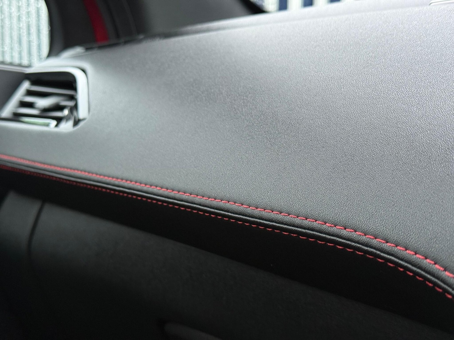 Used Peugeot 208 for sale - 77020975: Photo 32