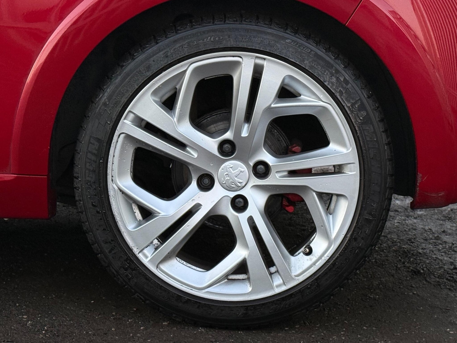 Used Peugeot 208 for sale - 77020975: Photo 39