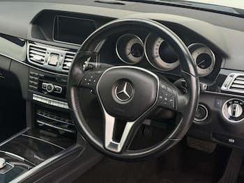 Used Mercedes-Benz E Class 2013 for sale - 79675844: Photo