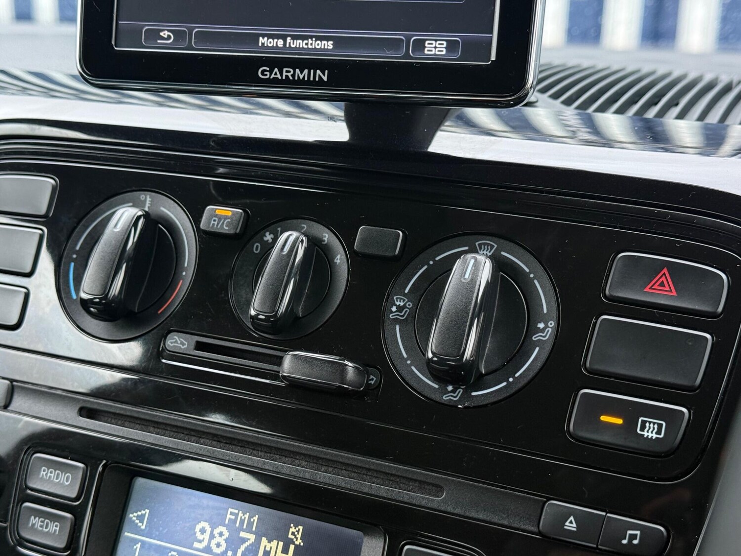 Used Volkswagen up! 2015 for sale - 77455065: Photo 20