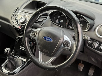 Used Ford Fiesta 2013 for sale - 75704282: Photo
