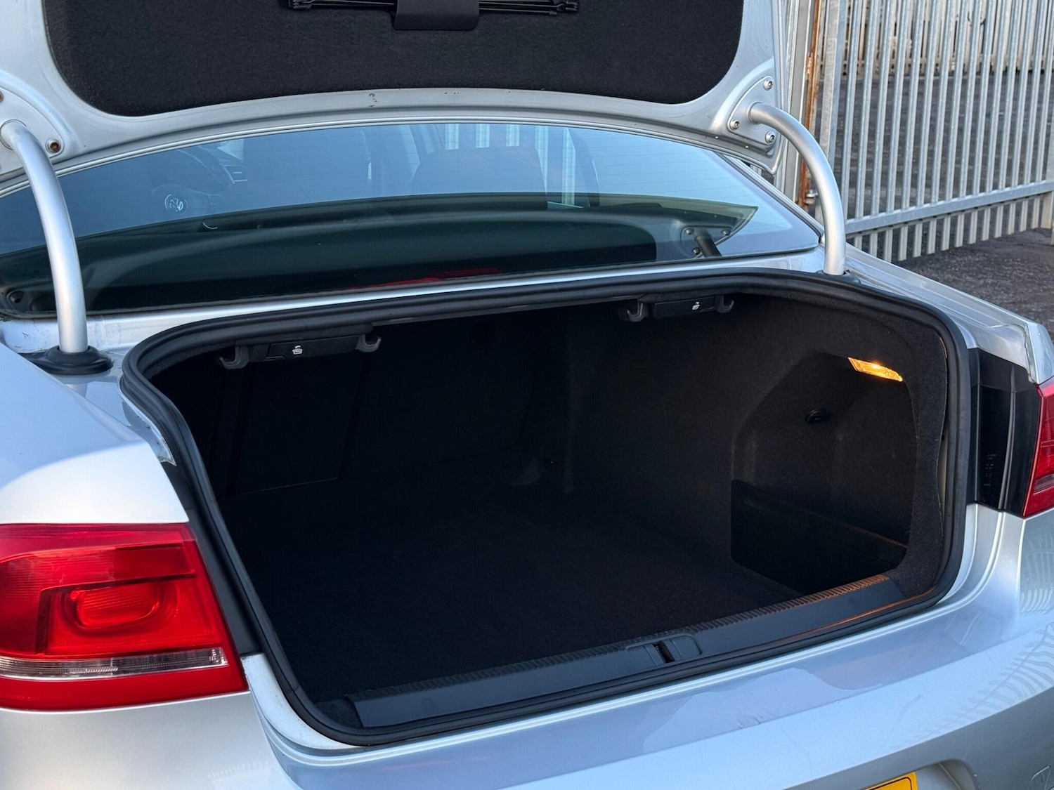 Used Volkswagen Passat for sale - 77769488: Photo 36