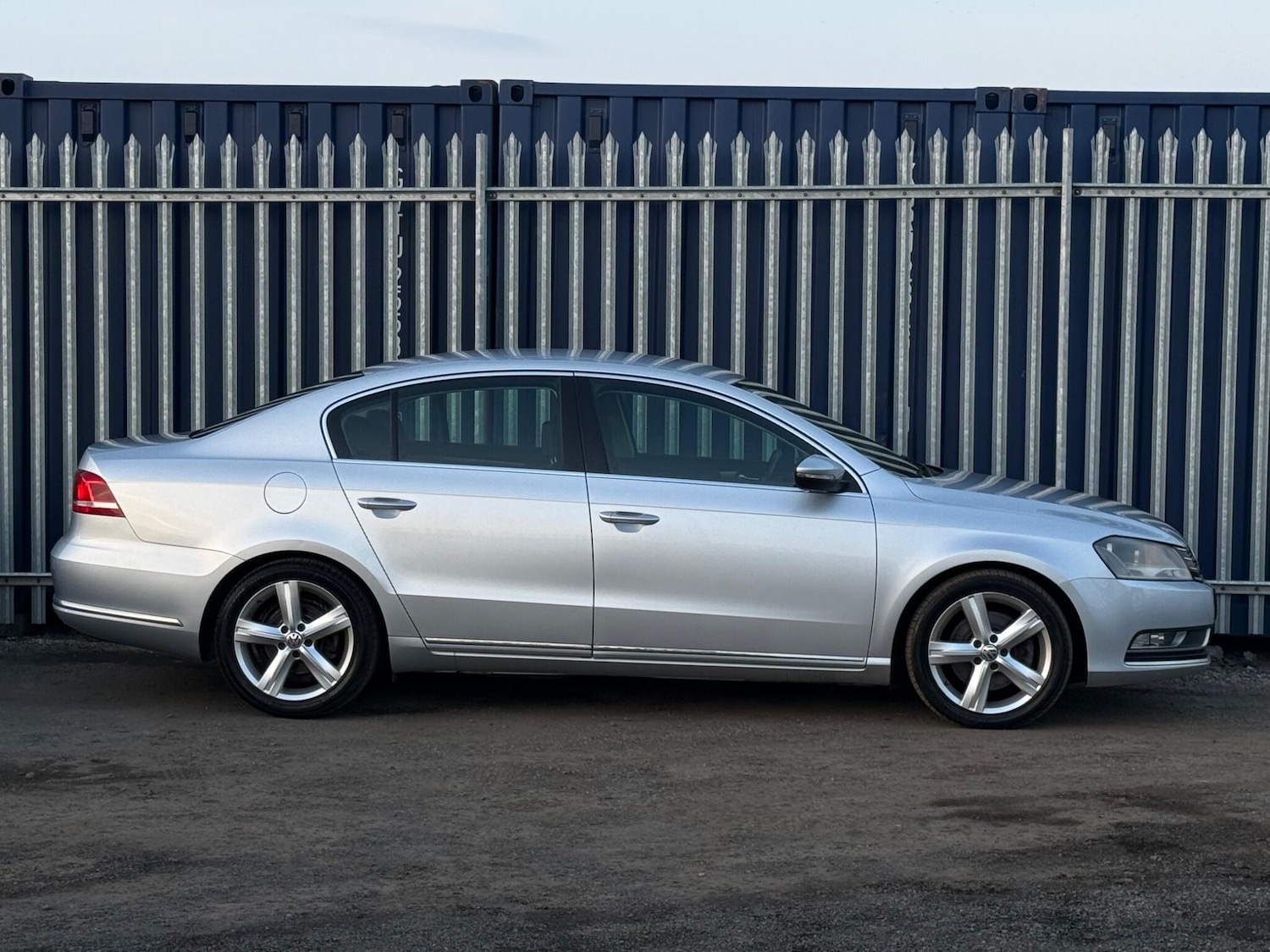 Used Volkswagen Passat for sale - 77769488: Photo 6