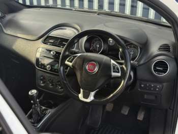 Used Fiat Punto 2014 for sale - 75027966: Photo