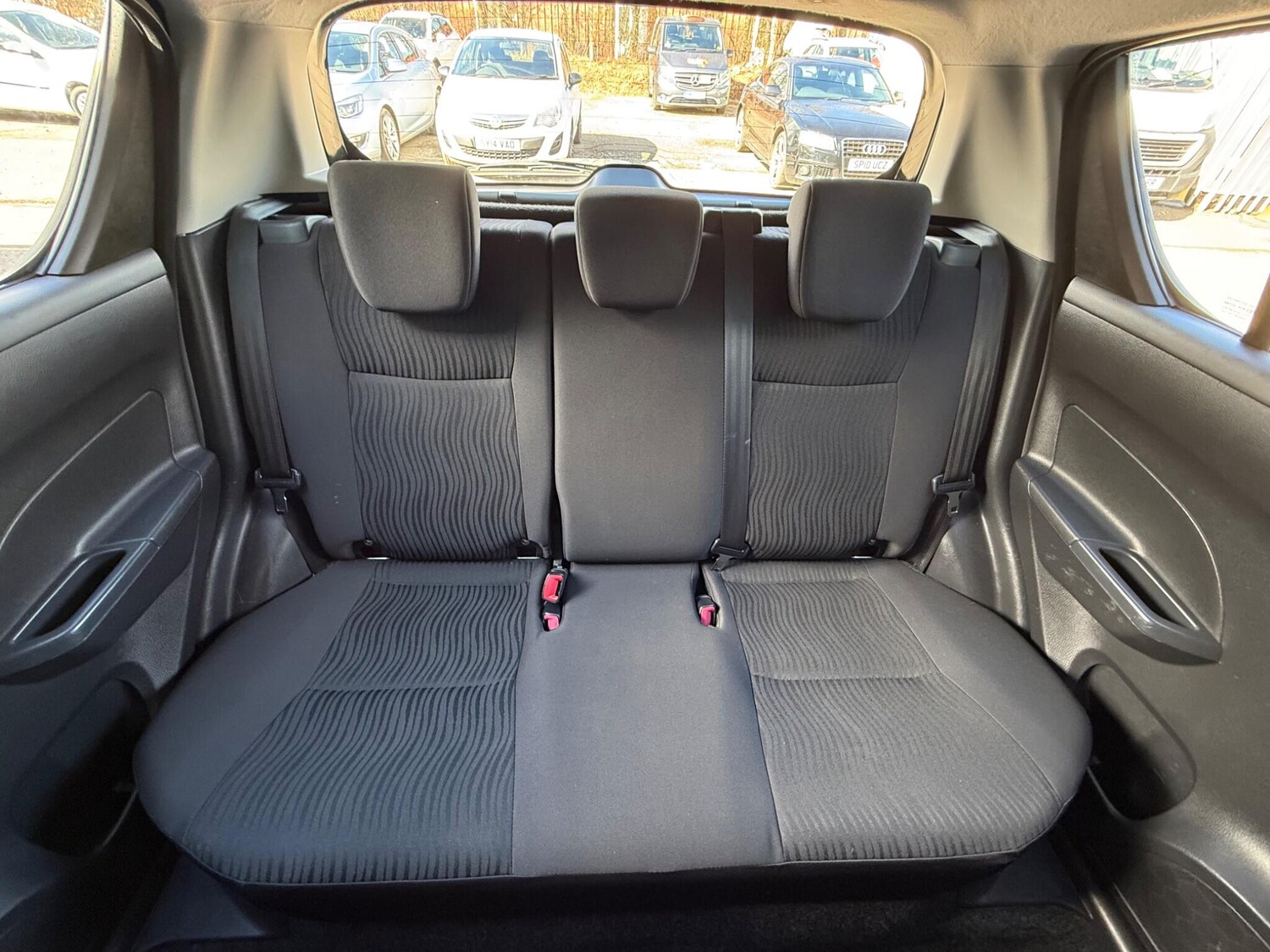 Used Suzuki Swift for sale - 78057550: Photo 29