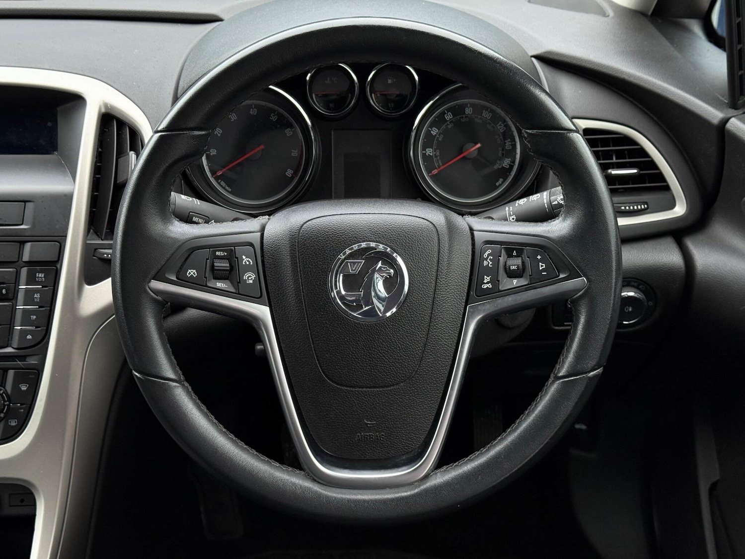 Used Vauxhall Astra 2014 for sale - 76913684: Photo 18