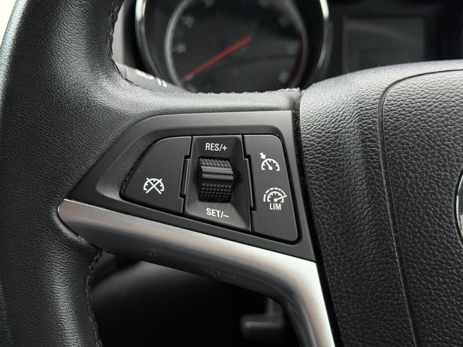 Used Vauxhall Astra 2014 for sale - 76913684: Photo 22