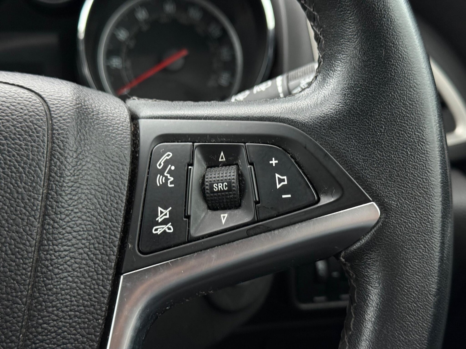 Used Vauxhall Astra 2014 for sale - 76913684: Photo 23