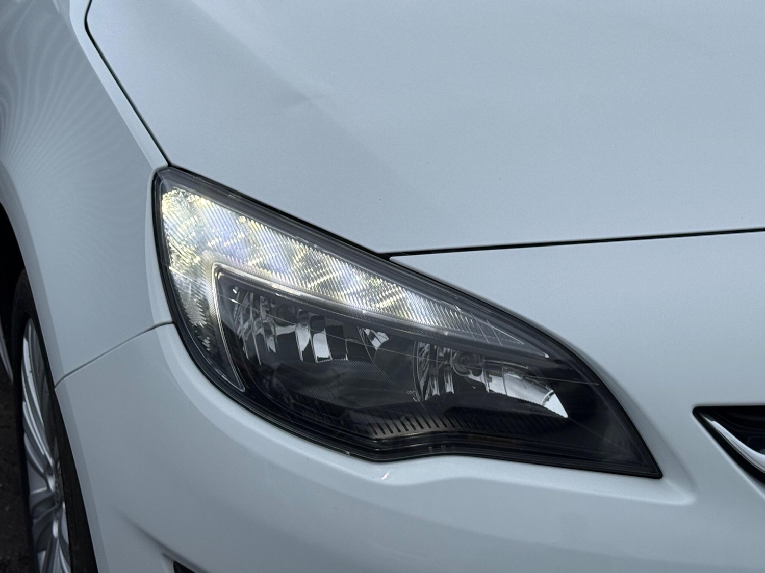 Used Vauxhall Astra 2014 for sale - 76913684: Photo 37