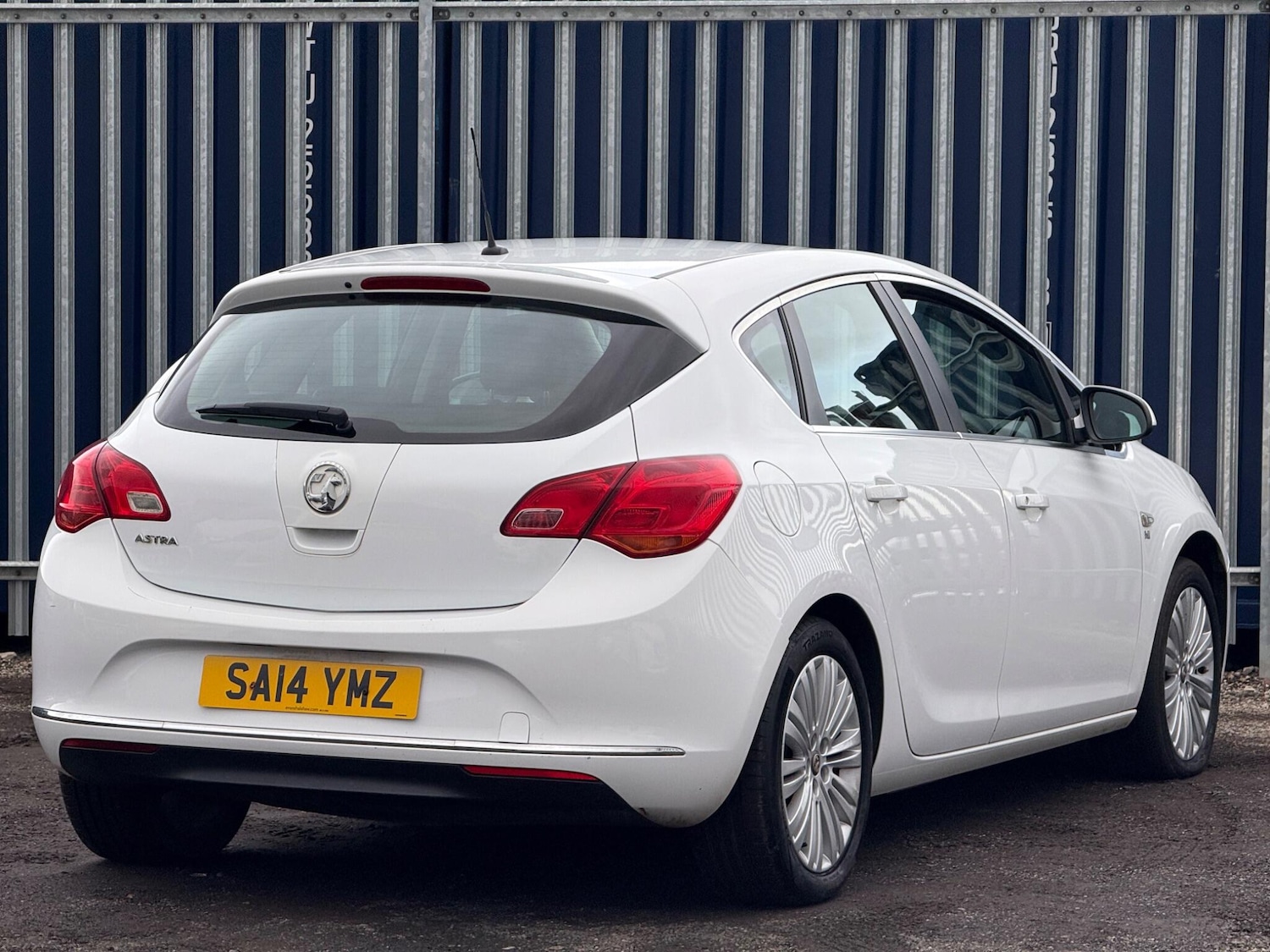 Used Vauxhall Astra 2014 for sale - 76913684: Photo 7