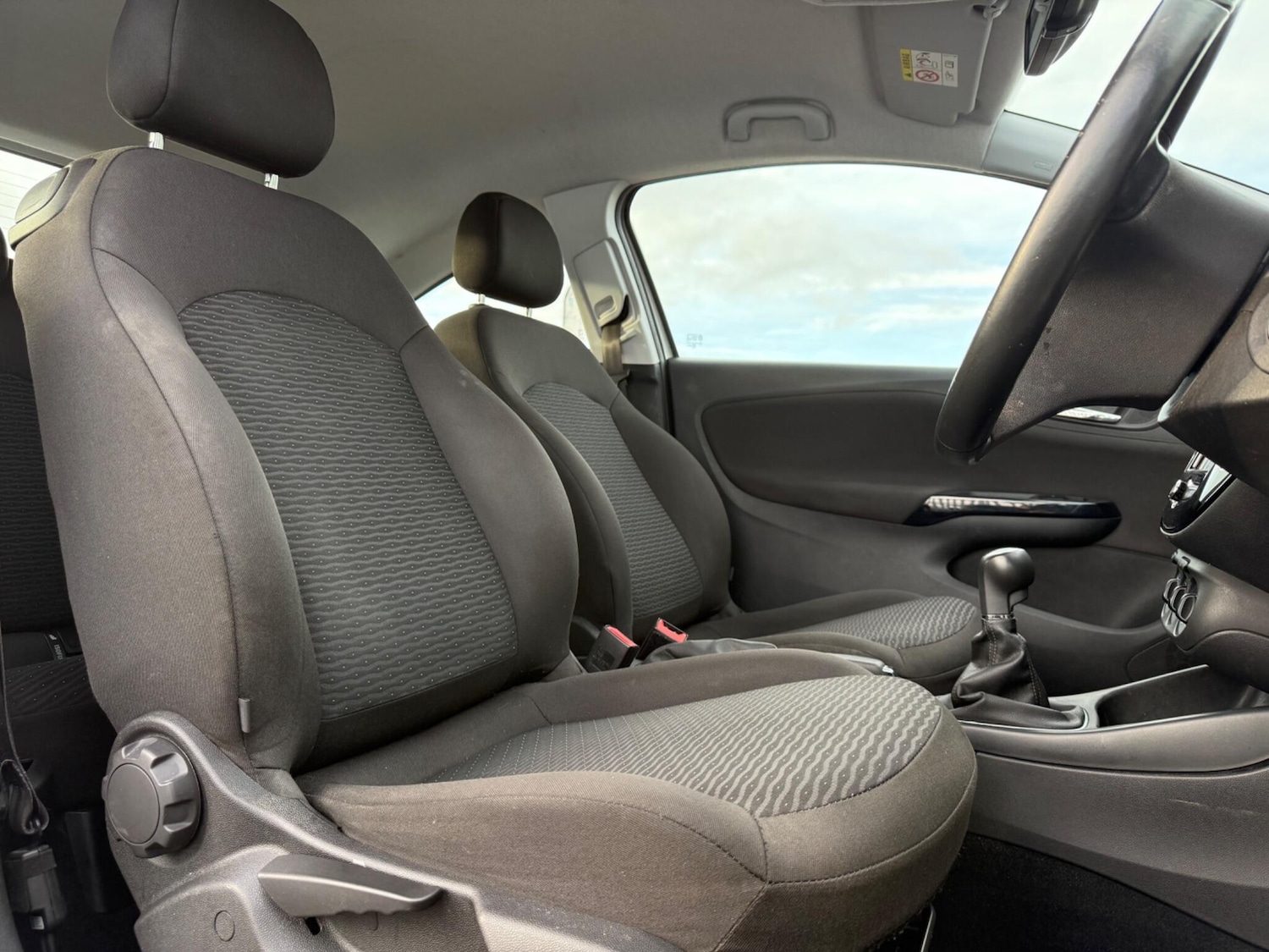 Used Vauxhall Corsa 2016 for sale - 76912916: Photo 15