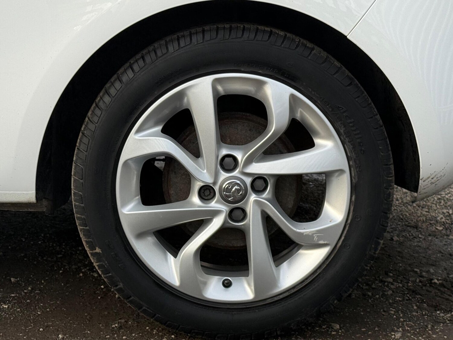 Used Vauxhall Corsa 2016 for sale - 76912916: Photo 34