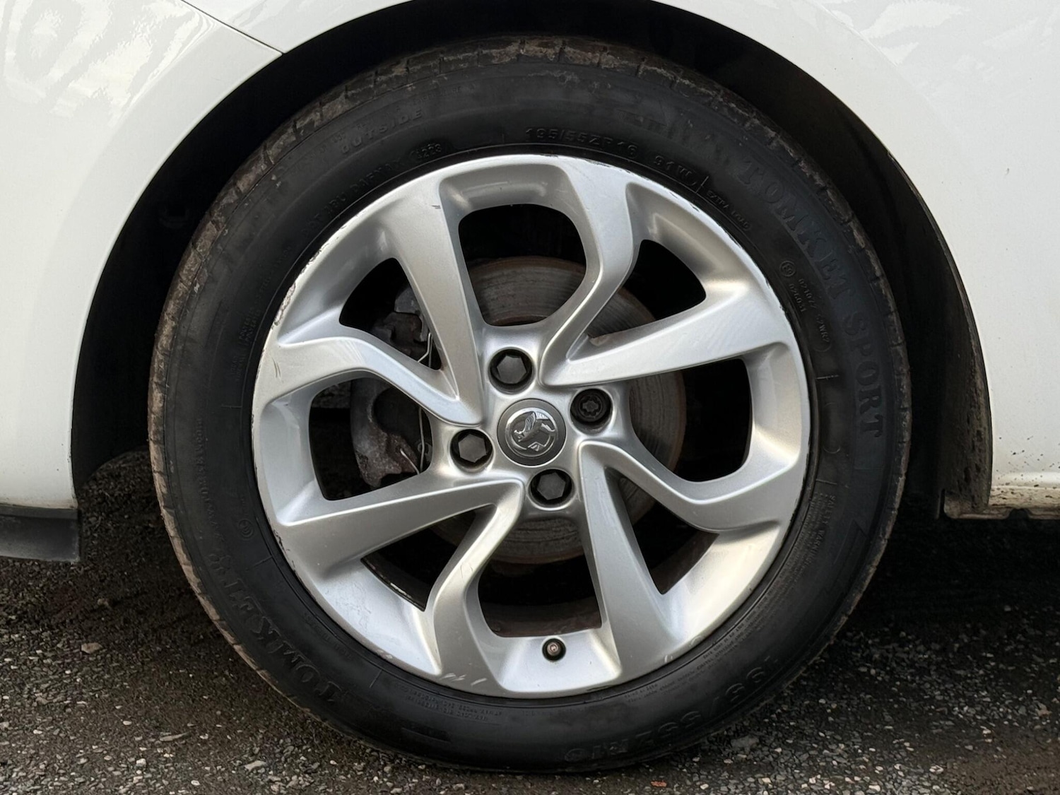 Used Vauxhall Corsa 2016 for sale - 76912916: Photo 35