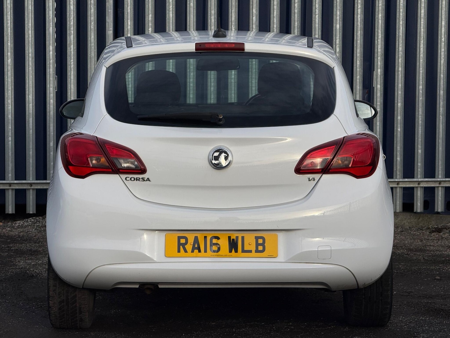 Used Vauxhall Corsa 2016 for sale - 76912916: Photo 8