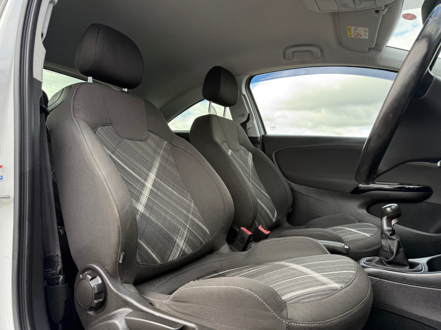 Used Vauxhall Corsa 2015 for sale - 75894649: Photo 15