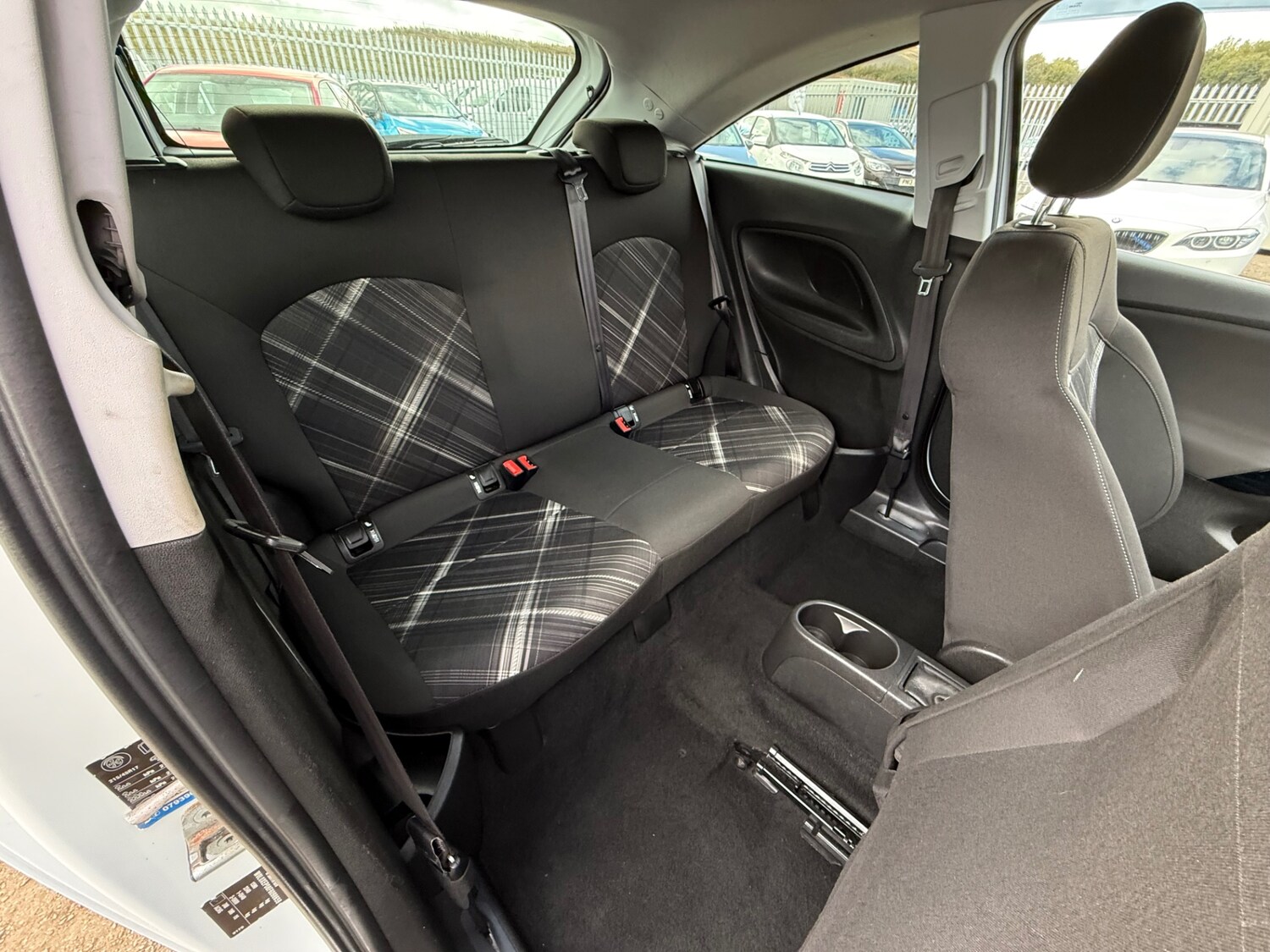 Used Vauxhall Corsa 2015 for sale - 75894649: Photo 31