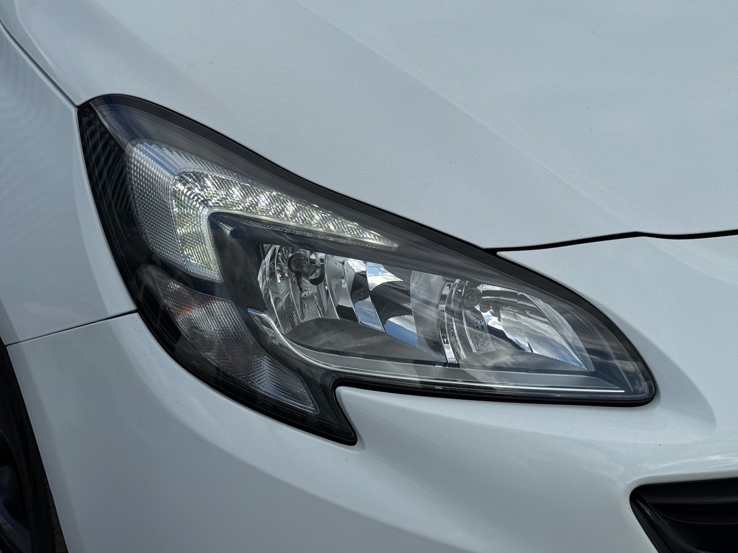 Used Vauxhall Corsa 2015 for sale - 75894649: Photo 37