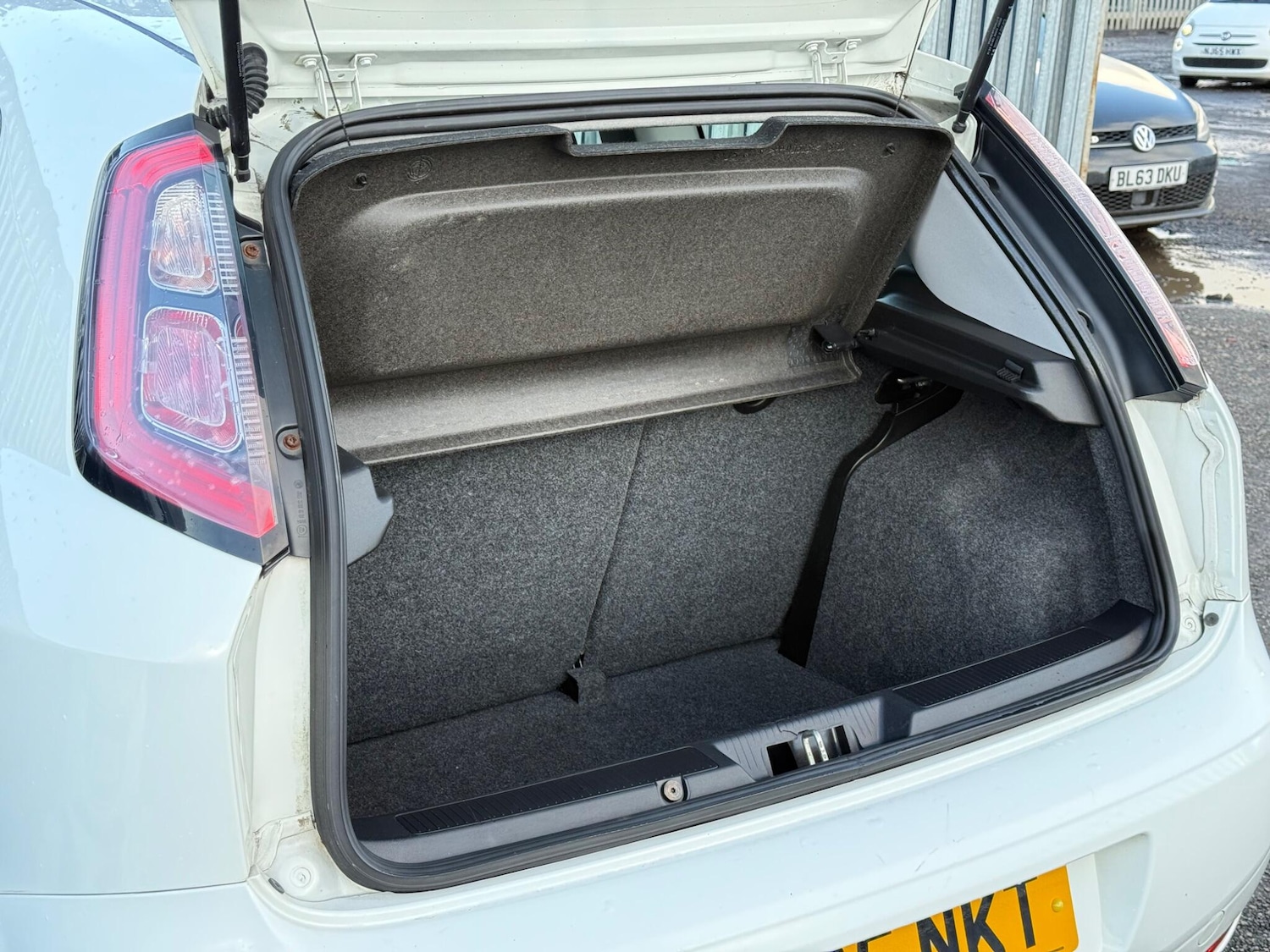 Used Fiat Punto 2016 for sale - 76681940: Photo 31