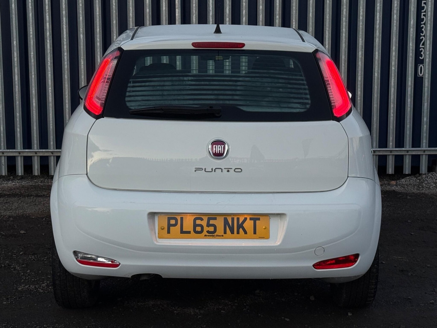 Used Fiat Punto 2016 for sale - 76681940: Photo 8
