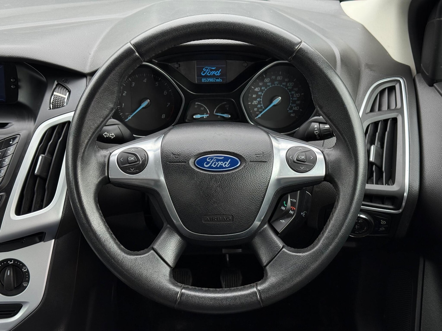 Used Ford Focus 2011 for sale - 76681955: Photo 18