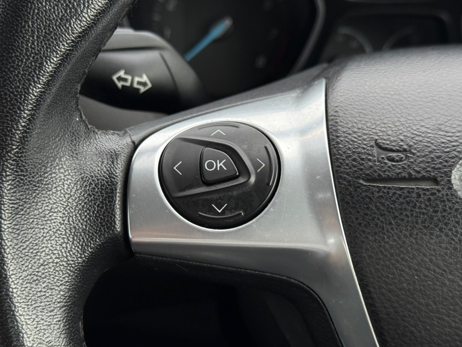 Used Ford Focus 2011 for sale - 76681955: Photo 24