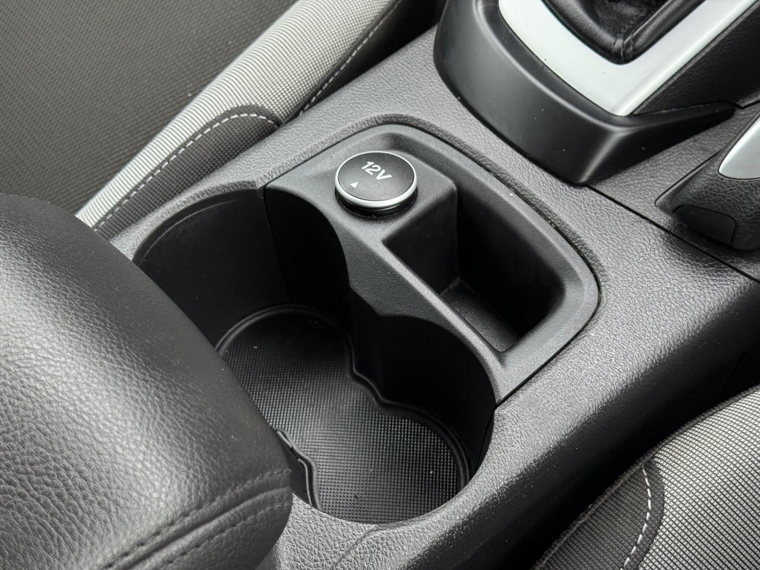 Used Ford Focus 2011 for sale - 76681955: Photo 28